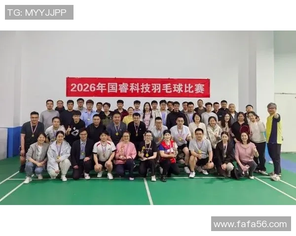 深圳羽毛球队在全国团队协作排行榜中荣获第八名展现出色团队精神与实力 深圳羽毛球队在全国团队协作排行榜中荣获第八名展现出色团队精神与实力